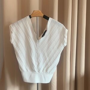White House Black Market Textured White V-Neck Blouse